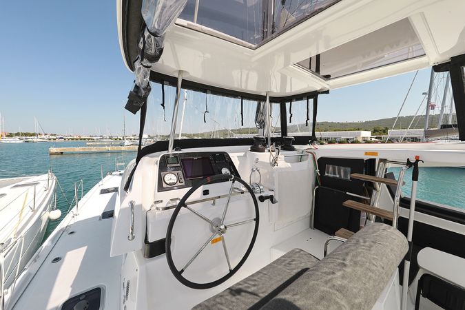 Lagoon 42 | Royal Salute