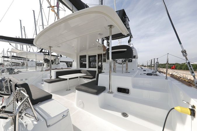 Lagoon 40 | Blue Angel
