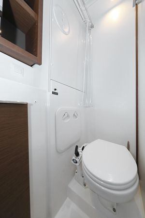 Lagoon 40 | Tom & Jerry