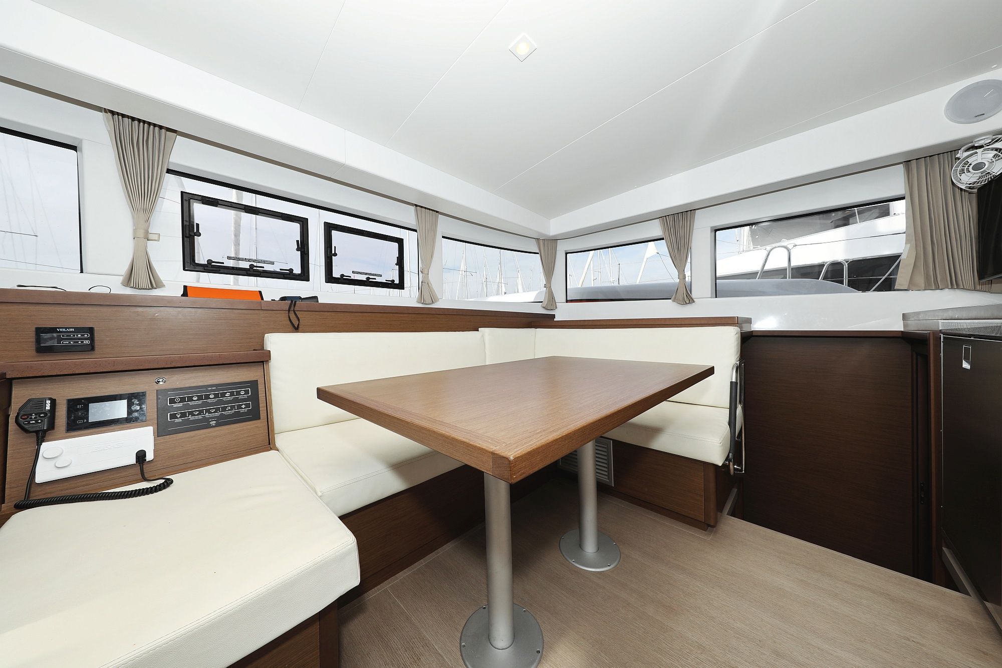 Lagoon 40 | Tom & Jerry