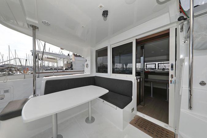 Lagoon 40 | Tom & Jerry