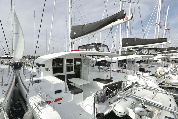 Lagoon 40 | Tom & Jerry