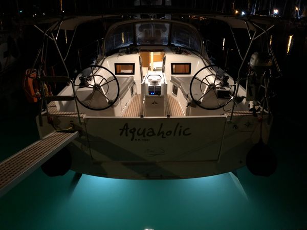 Jeanneau Sun Odyssey 410 | Aquaholic