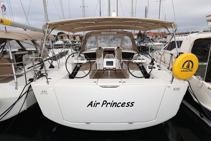 Dufour 430 | Air Princess