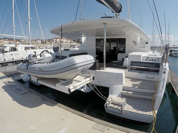 Lagoon 50 | Zuzo 1st