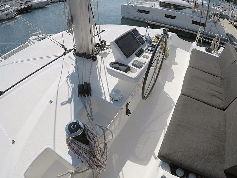 Lagoon 50 | Zuzo 1st