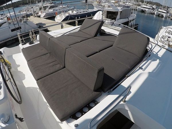Lagoon 50 | Zuzo 1st