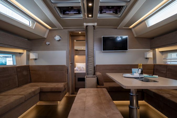 Hanse 548 | Mila Felice
