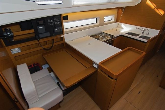 Jeanneau Sun Odyssey 440 | Tanpopo