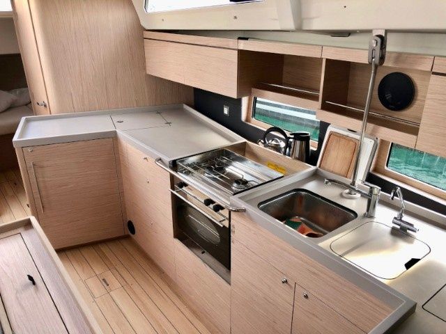 Beneteau Oceanis 46.1 | Daria & Engara