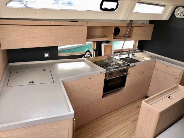 Beneteau Oceanis 46.1 | Daria & Engara