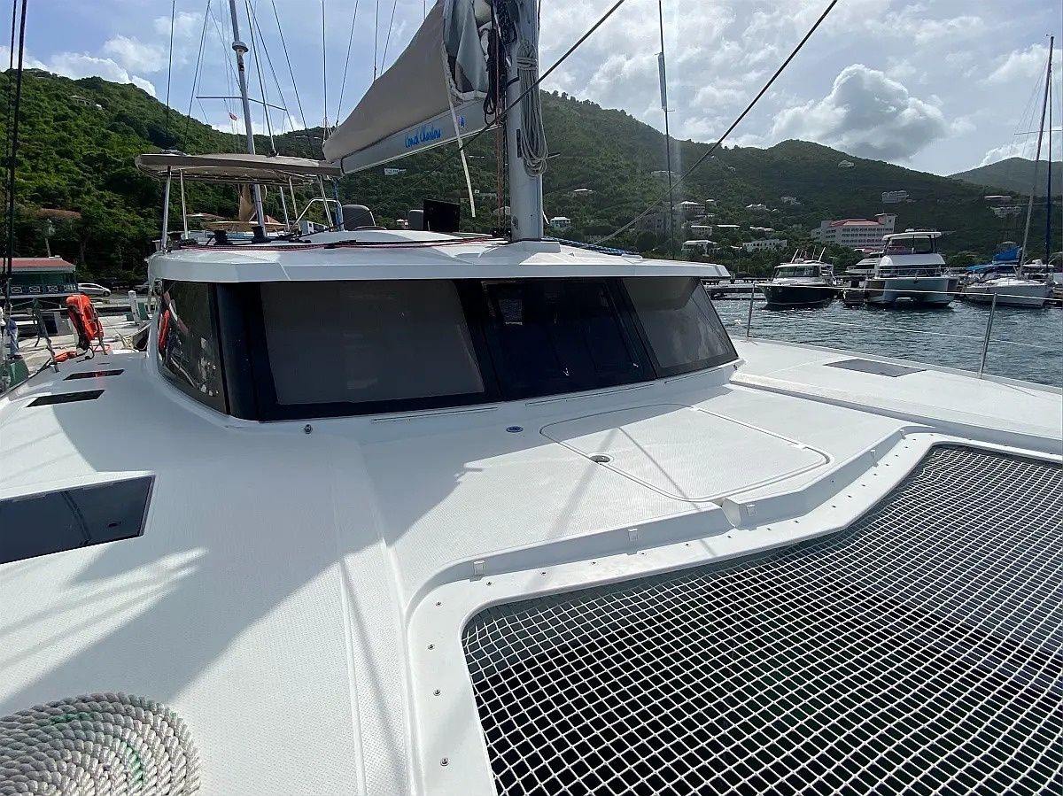 Fountaine Pajot Lucia 40 | Happy Ours