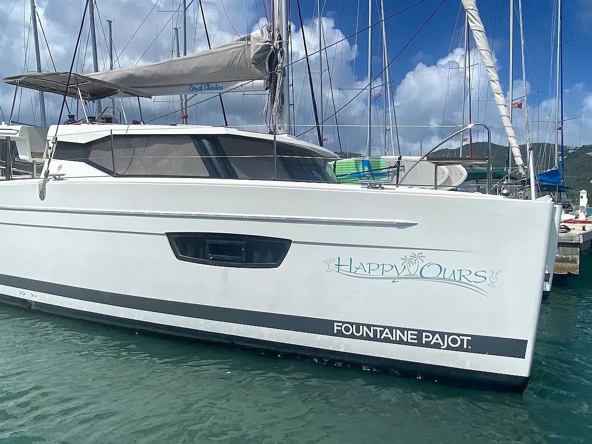Fountaine Pajot Lucia 40 | Happy Ours