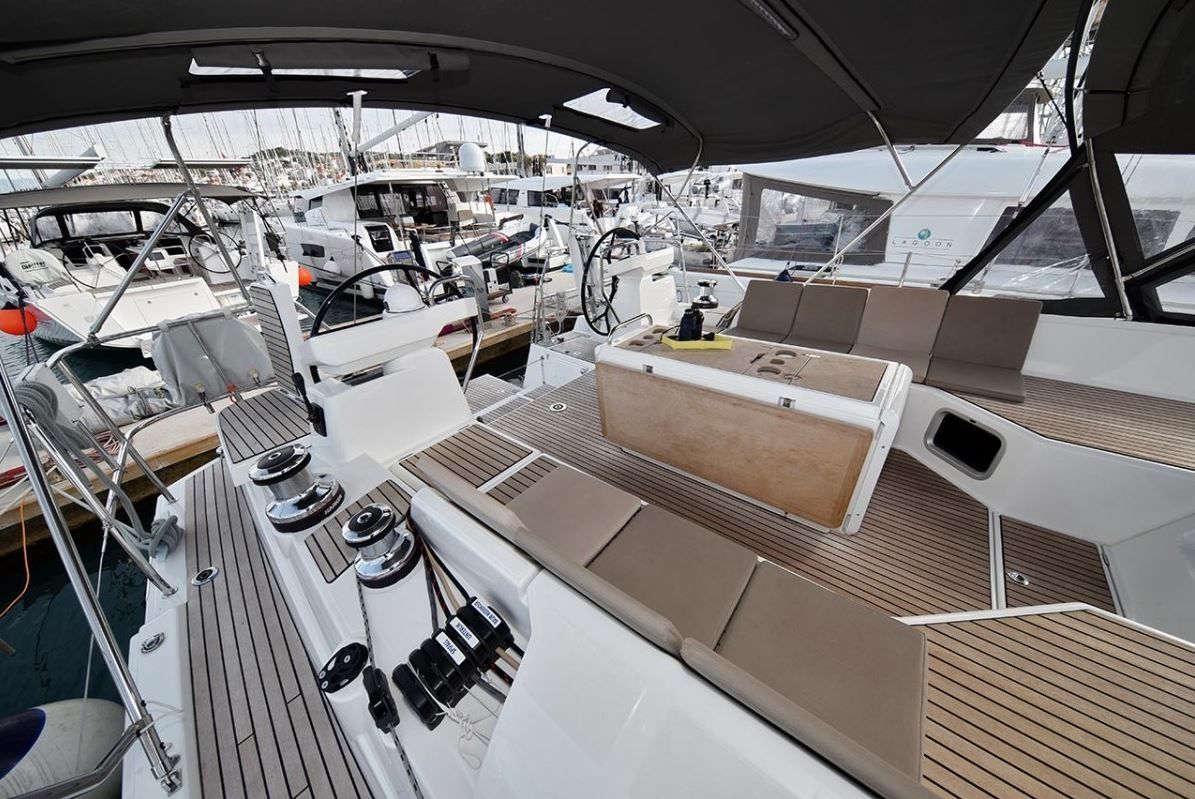 Jeanneau 54 | Mary Lu
