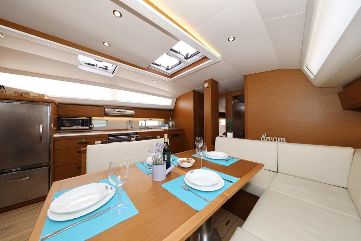 Jeanneau 54 | Mary Lu