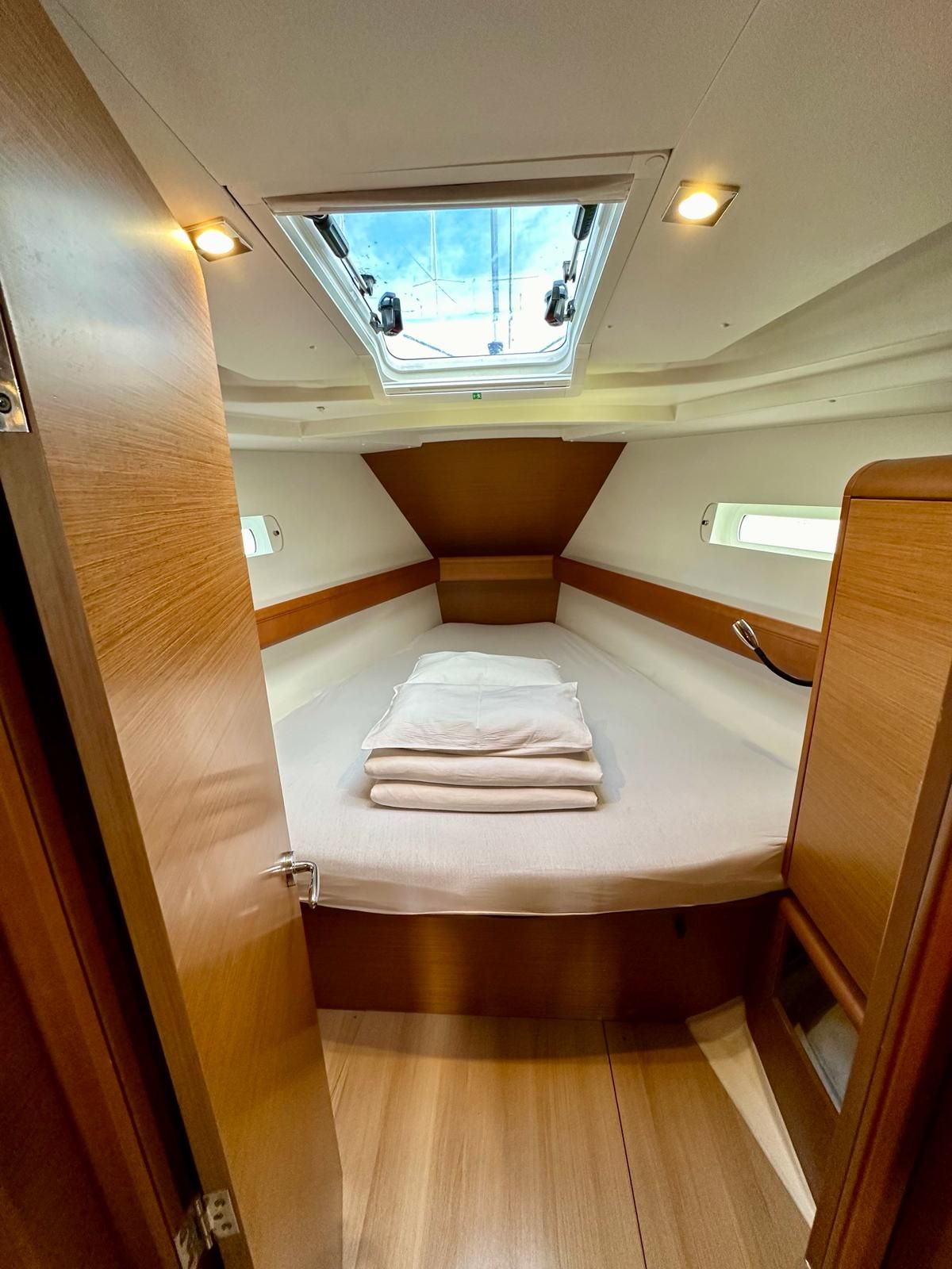 Jeanneau Sun Odyssey 449 | Baez