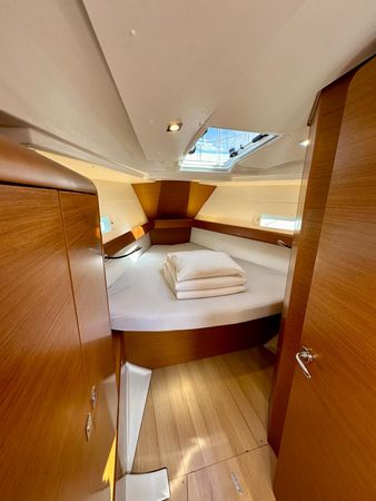 Jeanneau Sun Odyssey 419 | Hendrix