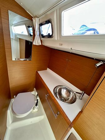 Jeanneau Sun Odyssey 419 | Hendrix