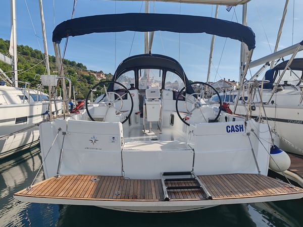 Jeanneau Sun Odyssey 389 | Cash