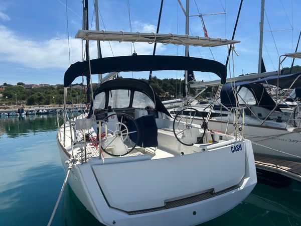 Jeanneau Sun Odyssey 389 | Cash