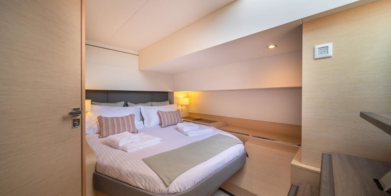 Fountaine Pajot Alegria 67 | Aether