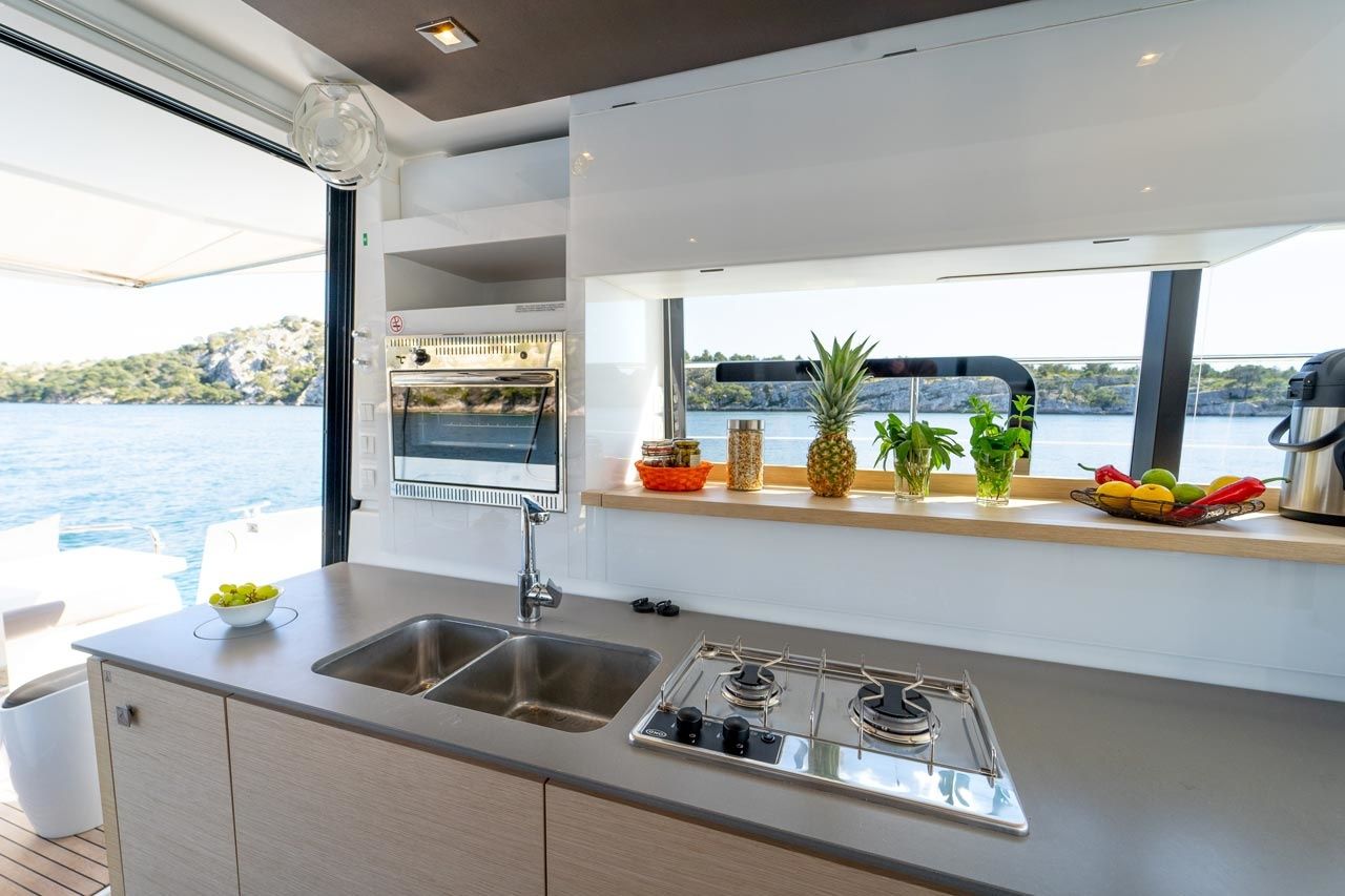 Fountaine Pajot MY 37 | Mon Ami