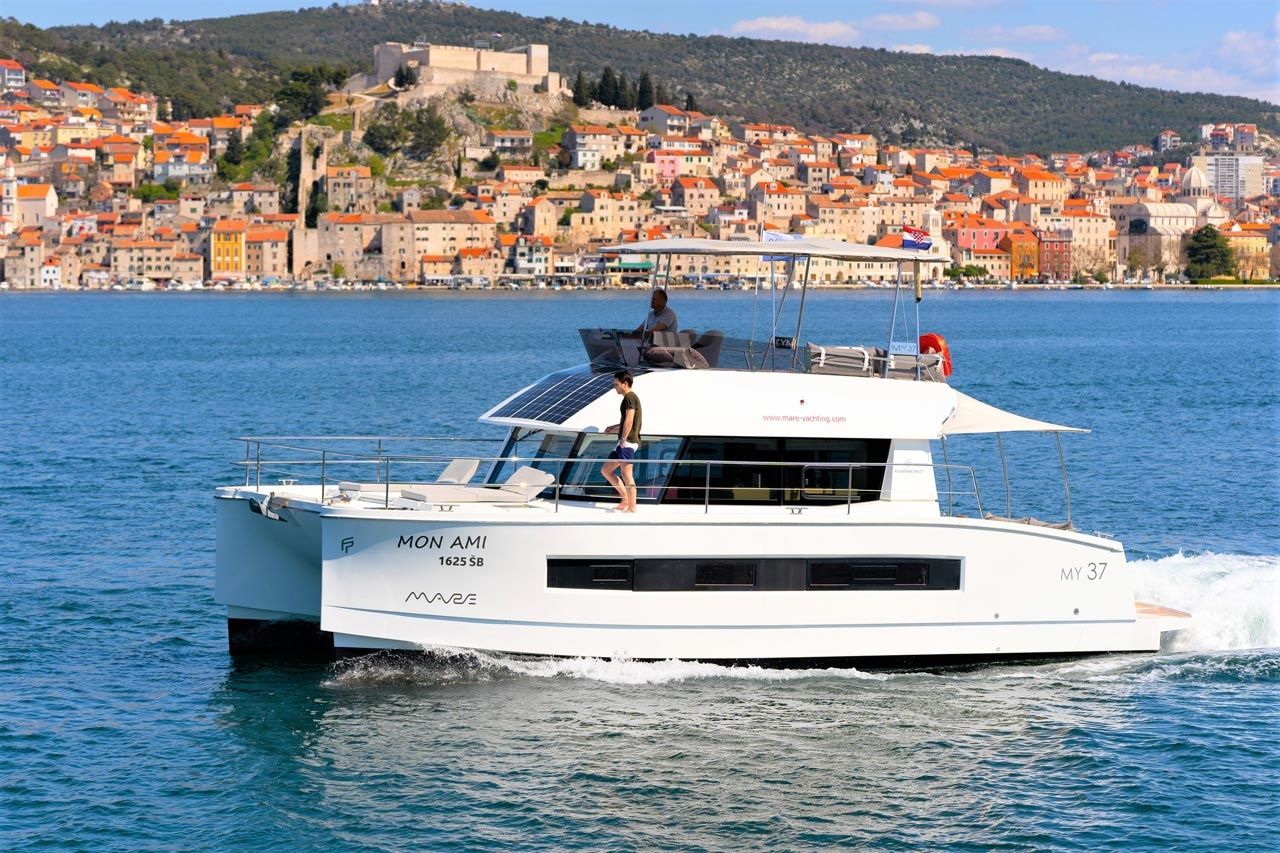 Fountaine Pajot MY 37 | Mon Ami