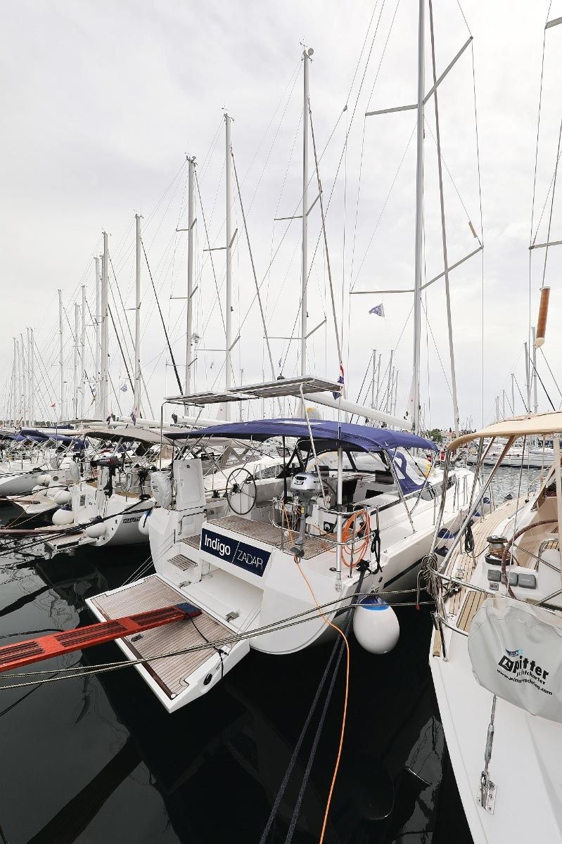 Bavaria C45 | Indigo