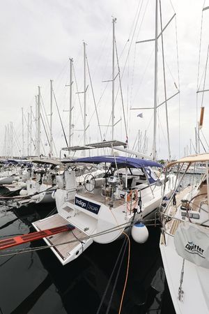 Bavaria C45 | Indigo