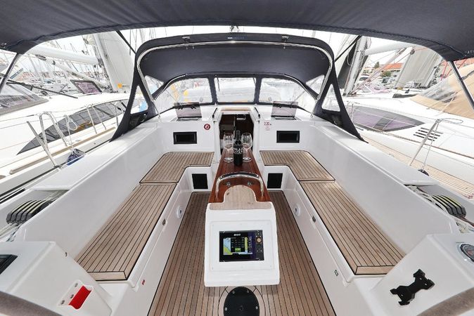 Bavaria C45 | Indigo