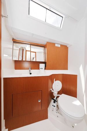 Bavaria C45 | Indigo