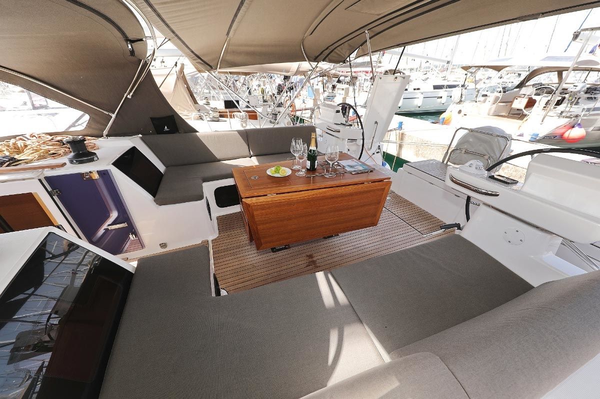 Dufour 520 GL | Luna 77