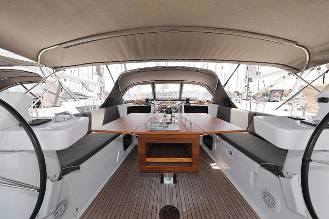 Dufour 520 GL | Luna 77
