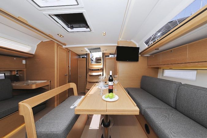 Dufour 520 GL | Luna 77