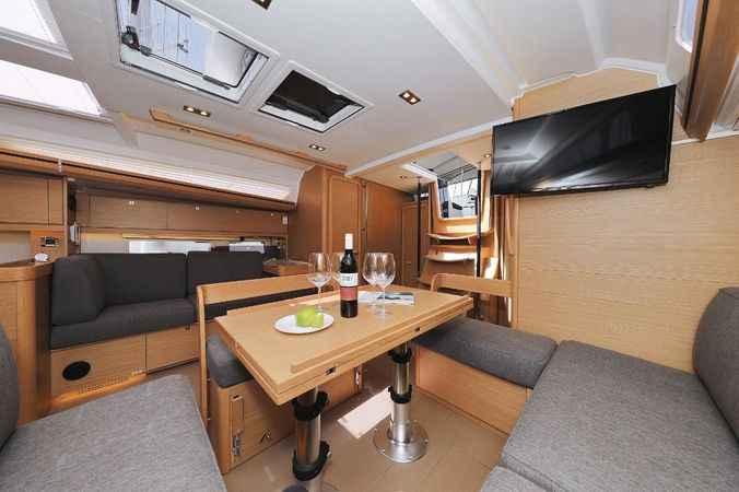 Dufour 520 GL | Luna 77