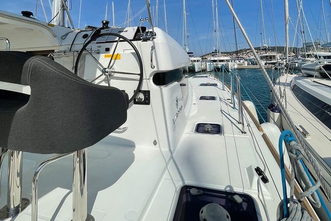 Lagoon 40 | Santai