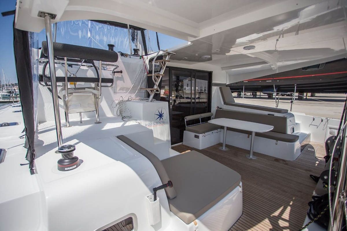 Lagoon 42 | Independent