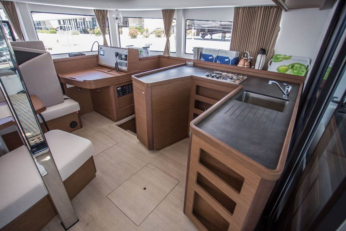 Lagoon 42 | Independent