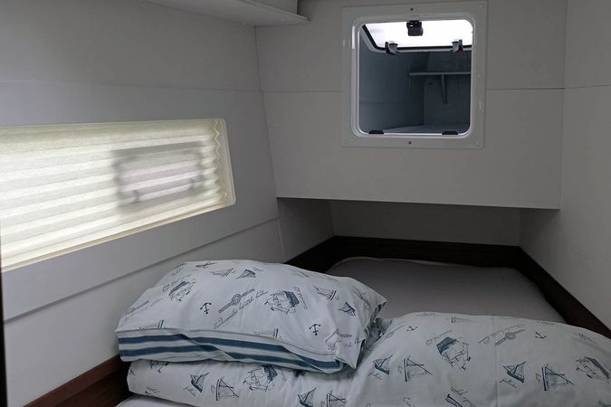 Lagoon 42 | Independent