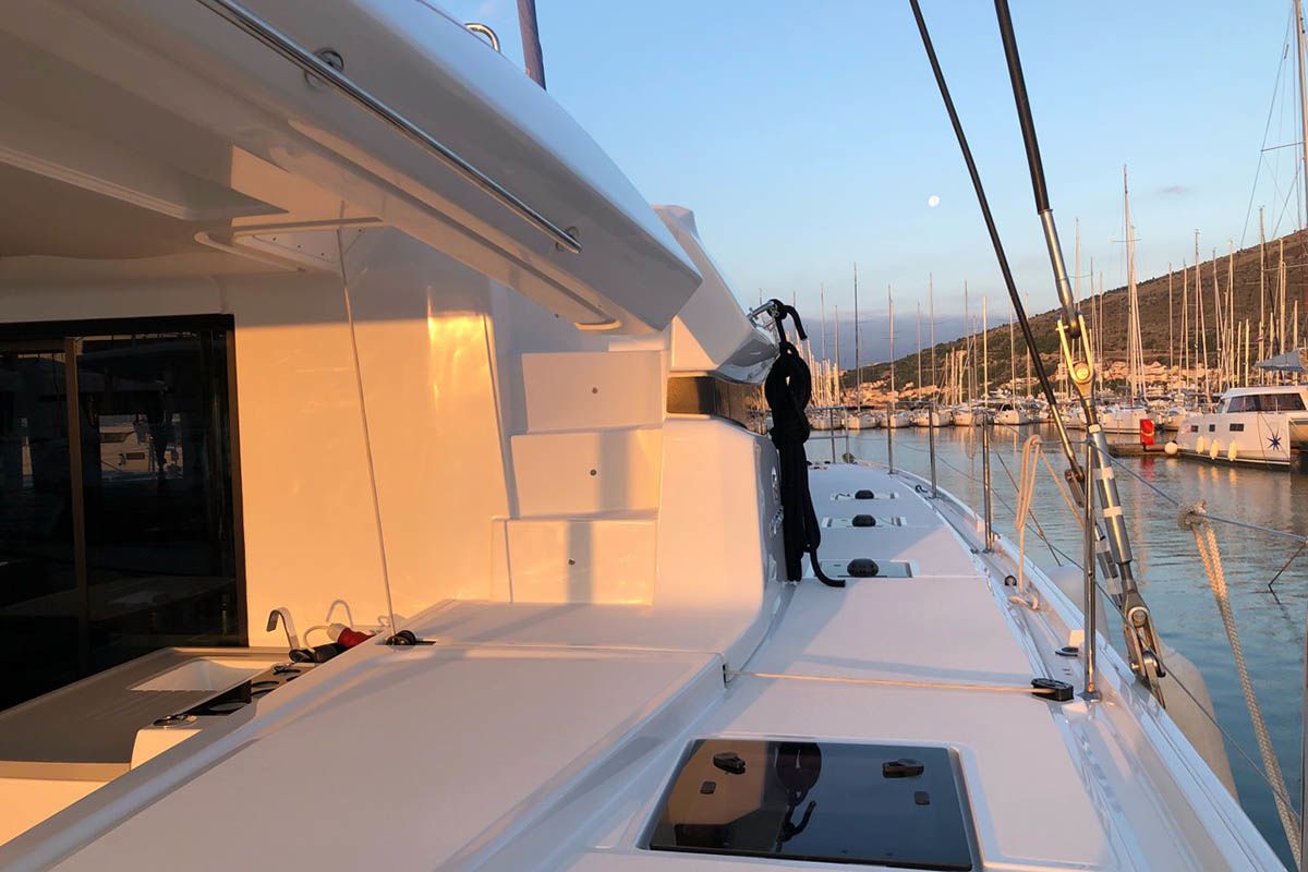 Lagoon 50 | Vi La Ut