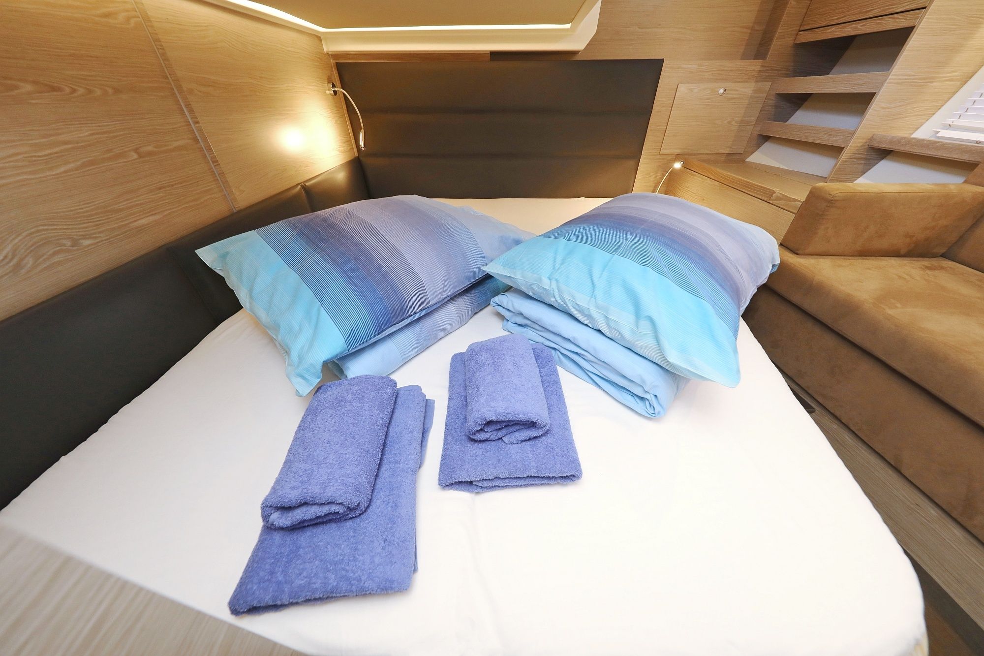 Hanse 548 | Supernova 2