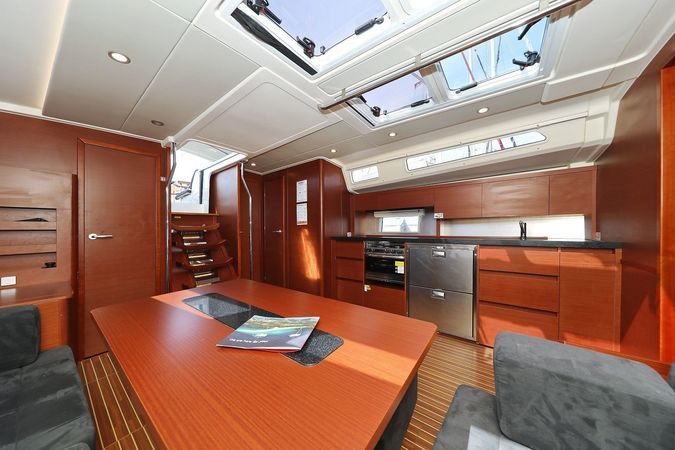 Hanse 508 | Uptown Girl