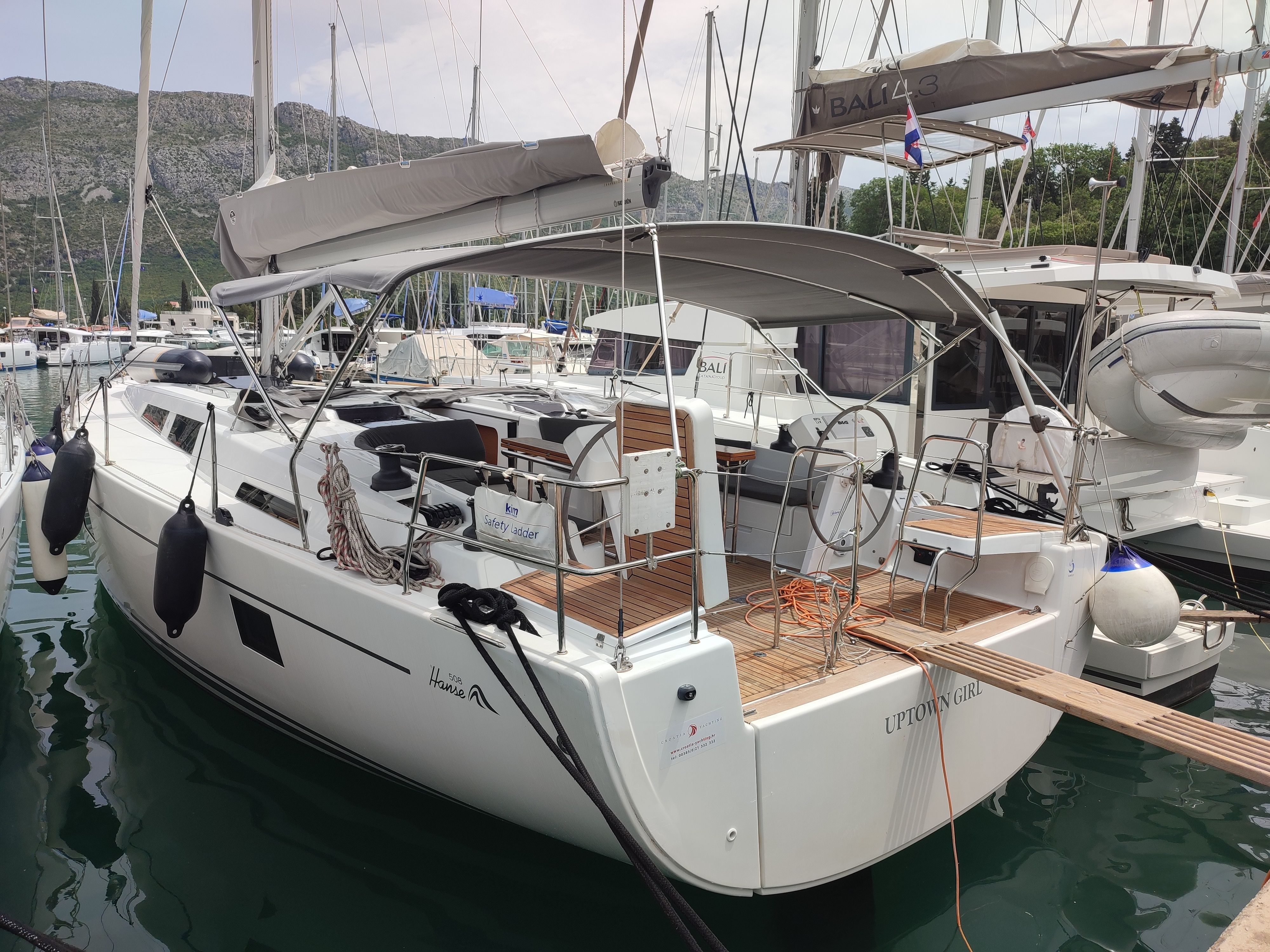 Hanse 508 | Uptown Girl