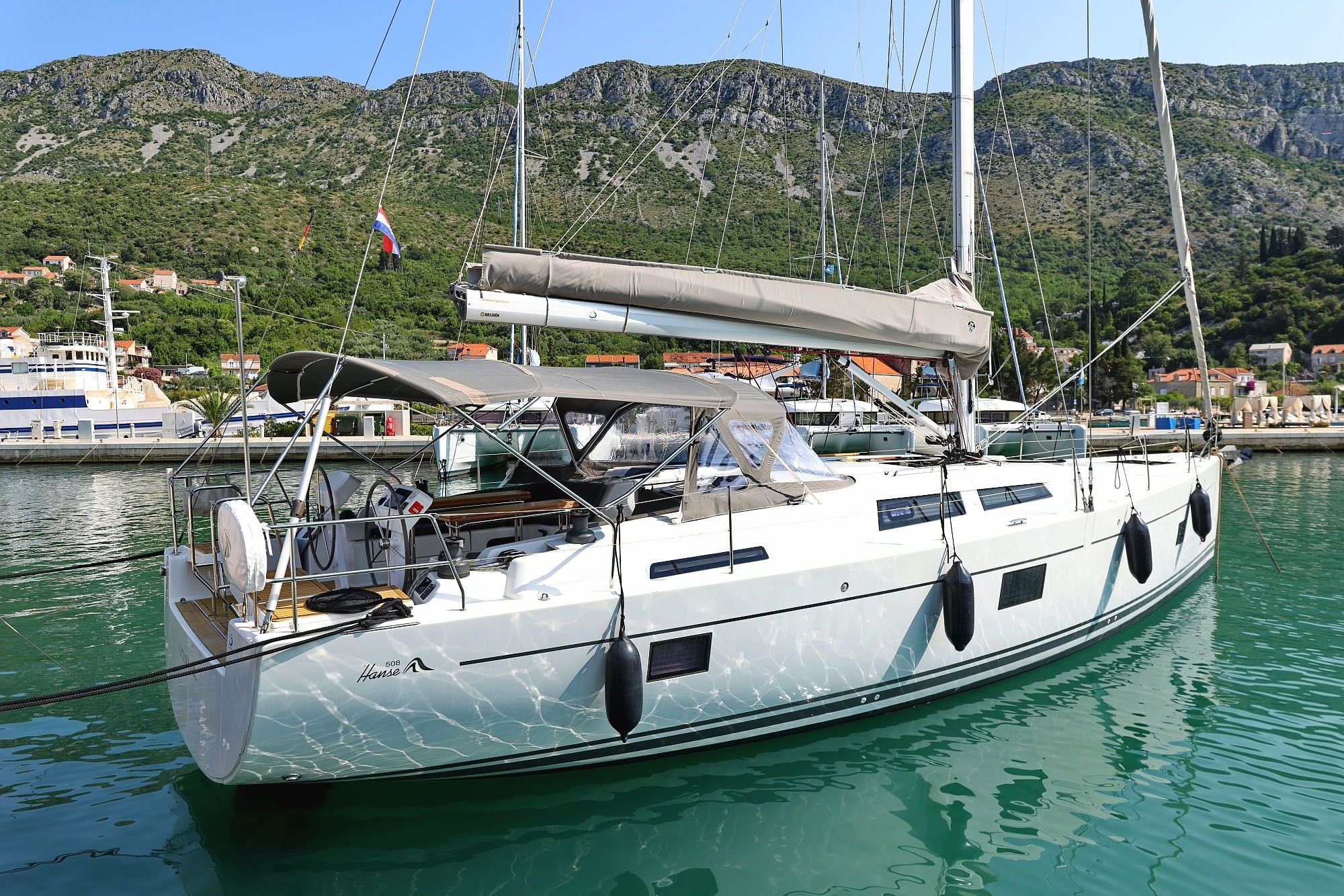 Hanse 508 | Uptown Girl
