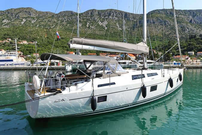 Hanse 508 | Uptown Girl