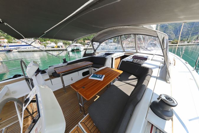 Hanse 508 | Uptown Girl