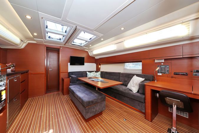 Hanse 508 | Uptown Girl