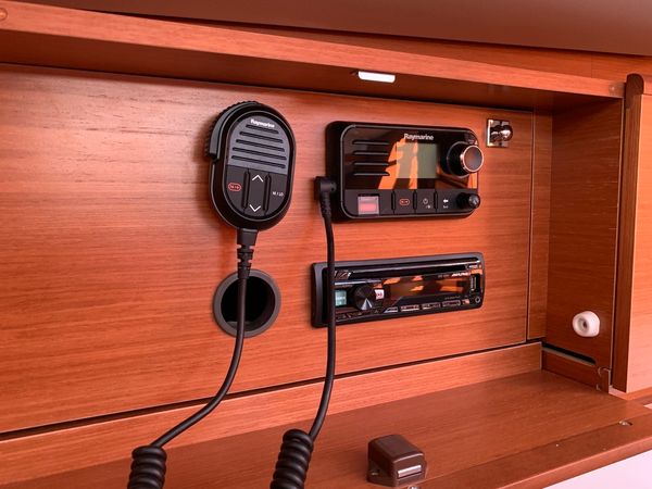 Dufour 460 GL | Salted Caramel