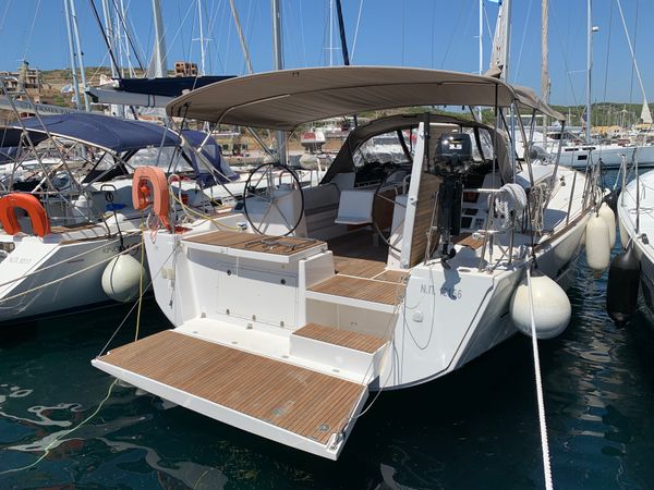 Dufour 460 GL | Salted Caramel