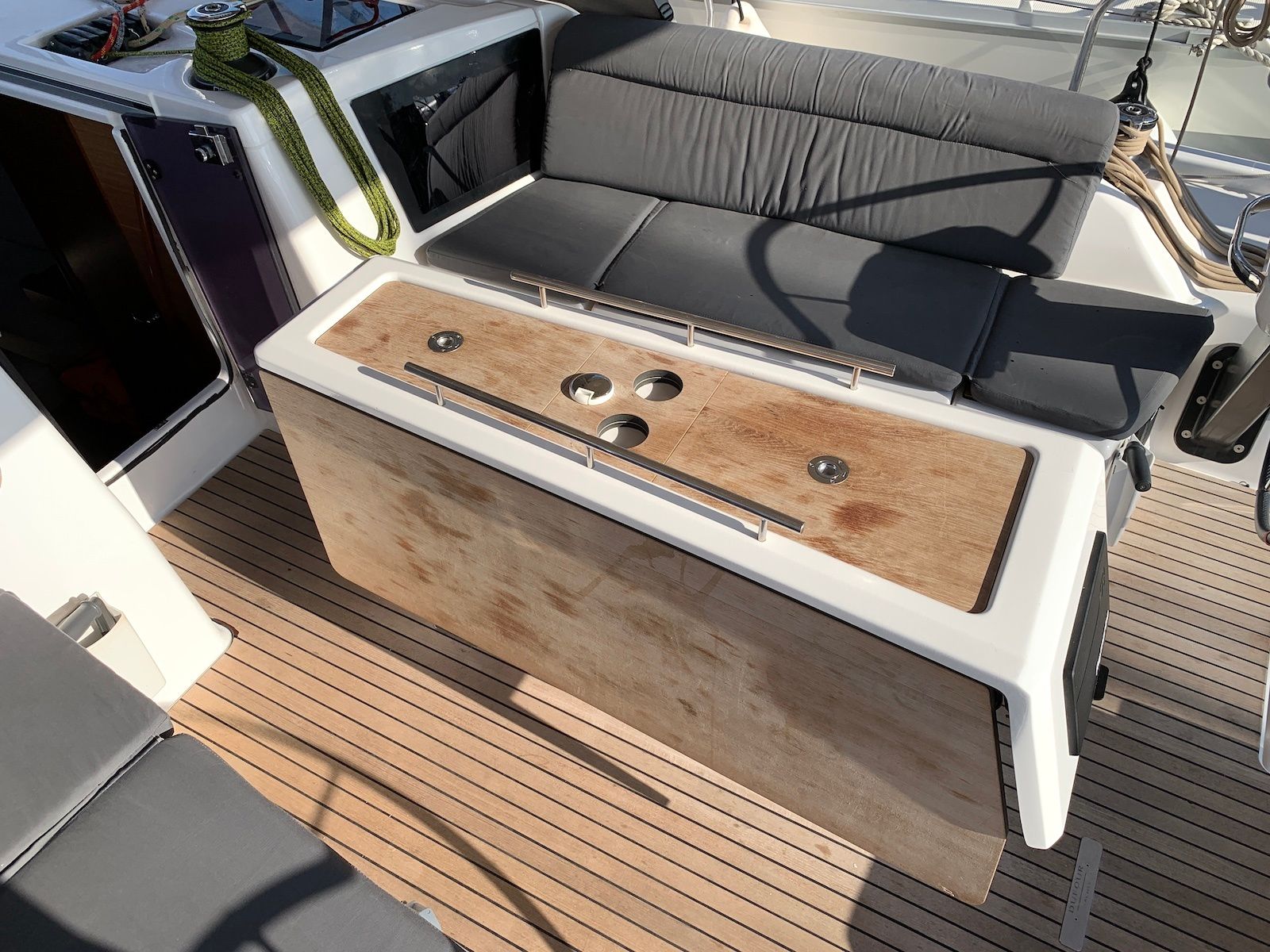 Dufour 390 | Barracuda